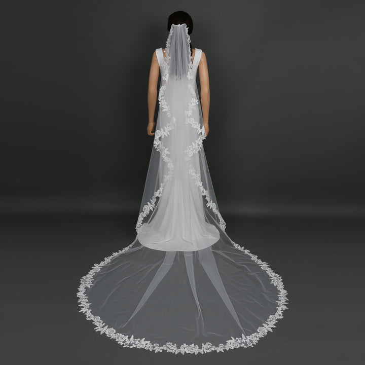 FS6217-AC bridal veil with added crystal accents, full view.