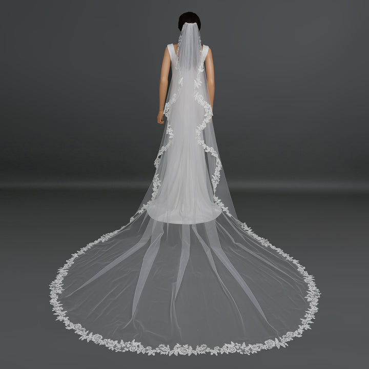 FS6217-AC bridal veil side view showcasing crystal details.