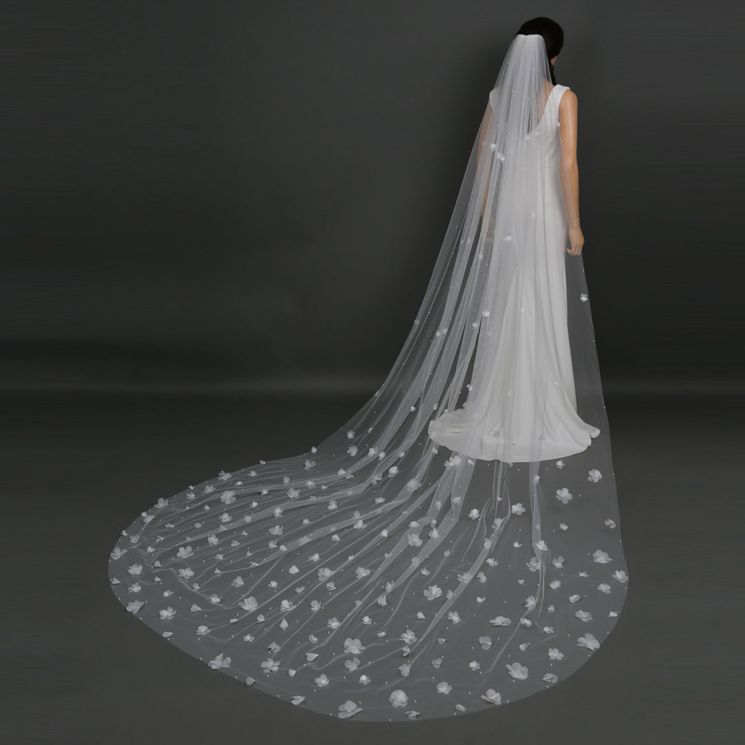 FS6233 mid-length bridal veil with floral lace embroidery, full-length view.