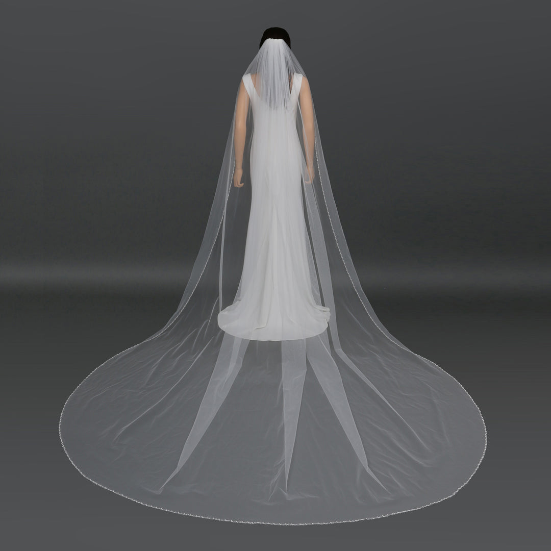 FS6240 bridal veil styled on mannequin, highlighting cathedral-length design.