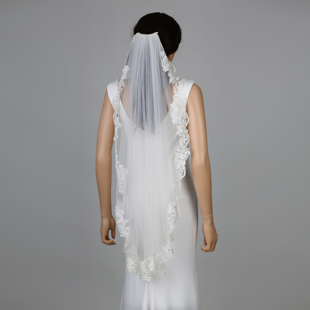 FS6301 bridal veil styled on mannequin, highlighting cathedral-length design.