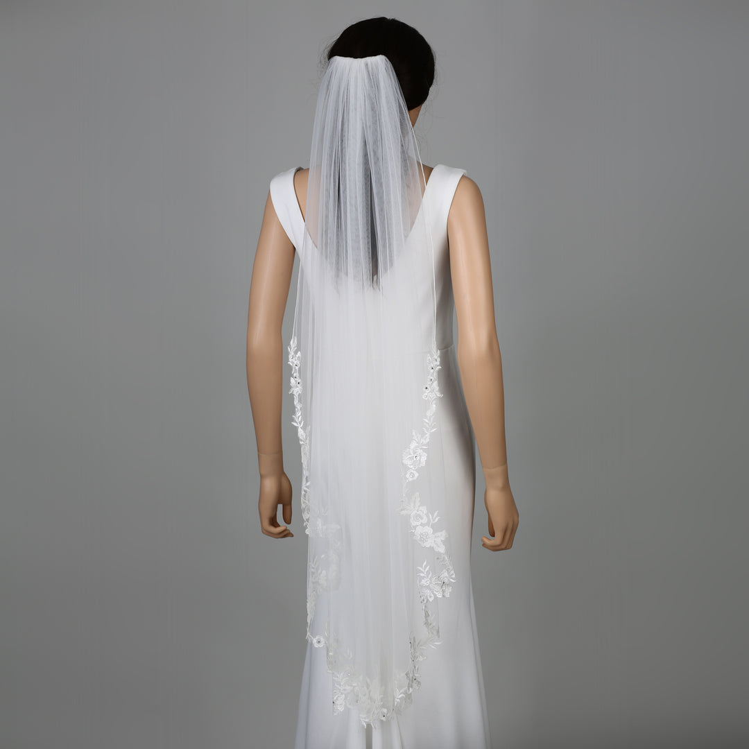 FS6305 bridal veil styled on mannequin, highlighting chapel-length design.